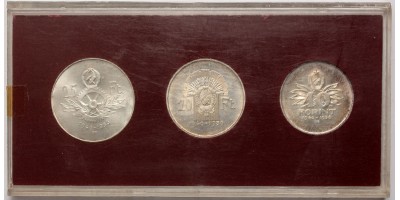 10-20-25 forint Tízéves a forint 1956 BP Bordó MNB tokban