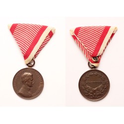 Károly Bronz Vitézségi Érem