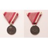 Károly bronz vitézségi érem