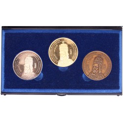 Szent László éremszett dobozában