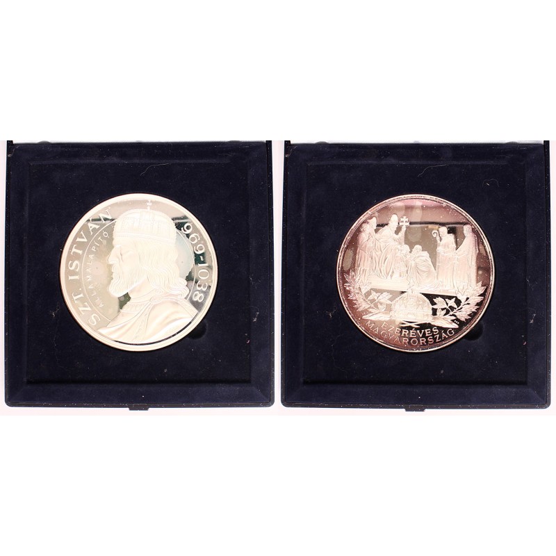 Ezeréves Magyarország és az Államalapítás emlékére ezüstérem Ag(.999), 500g