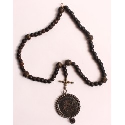 I. Lipót tallér 1691 KB korabeli rózsafüzérbe foglalva