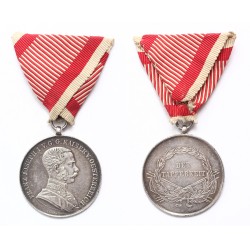 FJ Nagyezüst vitézségi érem