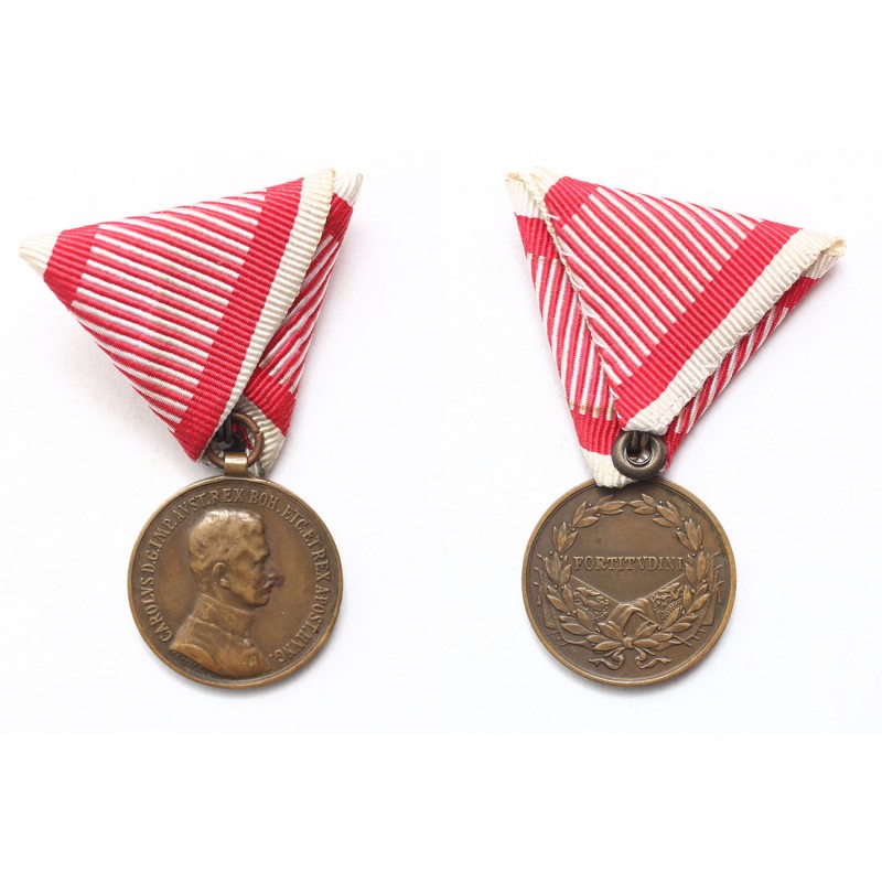 Károly bronz vitézségi érem