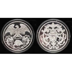 Trianon ezüst emlékérem dobozában