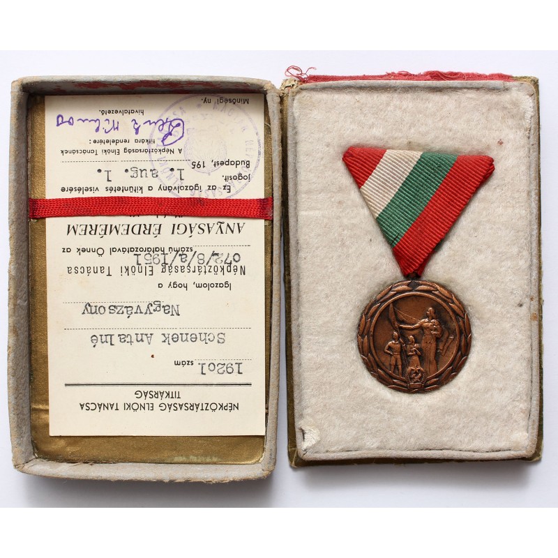 Rákosi anyasági érdemérem IV.fokozata Rákosi dobozban + igazolvány 1951