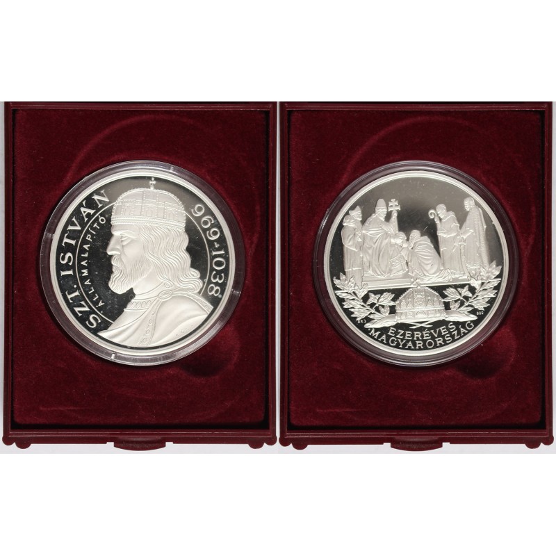 Ezeréves Magyarország - Államalapítás emlékére ezüst érem 1 uncia