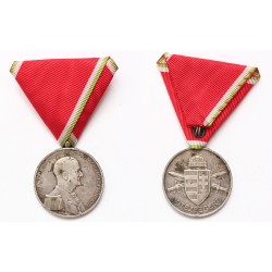 Horthy kisezüst vitézségi érem, bronz beütő