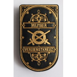 FJ Katonai Érdemkereszt III. osztálya, eredeti Rothe dobozban, RR!