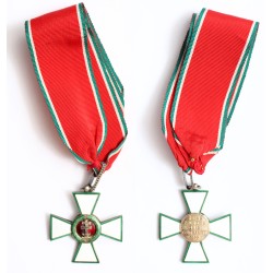 Horthy Magyar Érdemrend középkeresztje