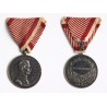 Károly Nagyezüst vitézségi érem