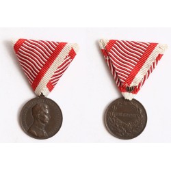 Károly Bronz Vitézségi Érem