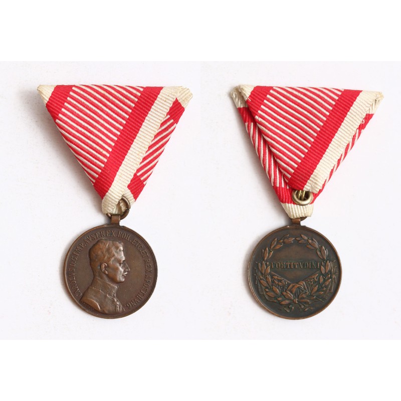 Károly Bronz Vitézségi Érem